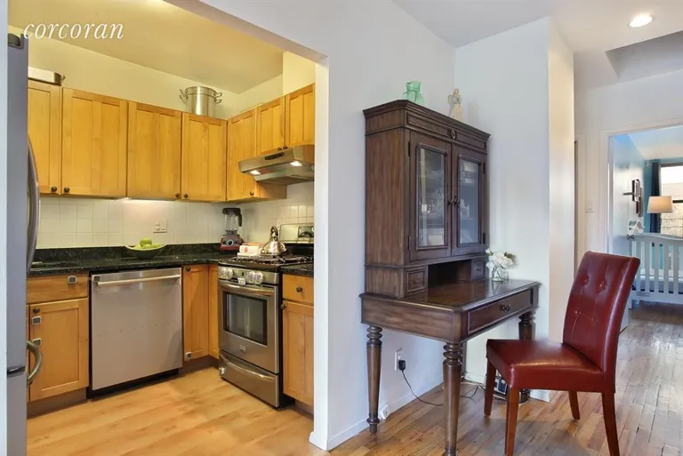 New York City Real Estate | View 44 Carroll Street, 2L | Kitchen | View 2