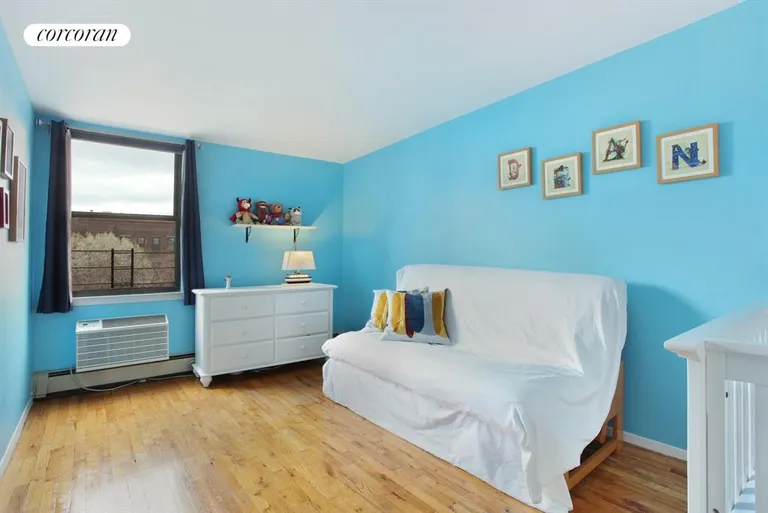 New York City Real Estate | View 44 Carroll Street, 2L | Bedroom | View 5