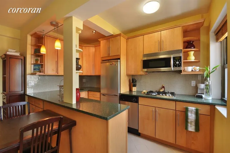 New York City Real Estate | View 270 Jay Street, 12F | 1 Bed, 1 Bath | View 1