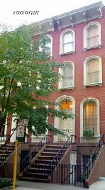 New York City Real Estate | View 208 East 78th Street | 1 Bed, 1 Bath | View 1