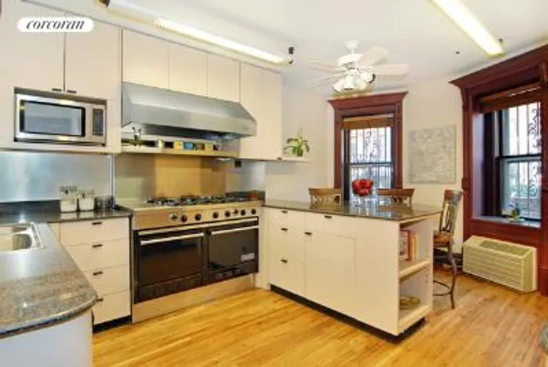 New York City Real Estate | View 25 West 88th Street | room 4 | View 5