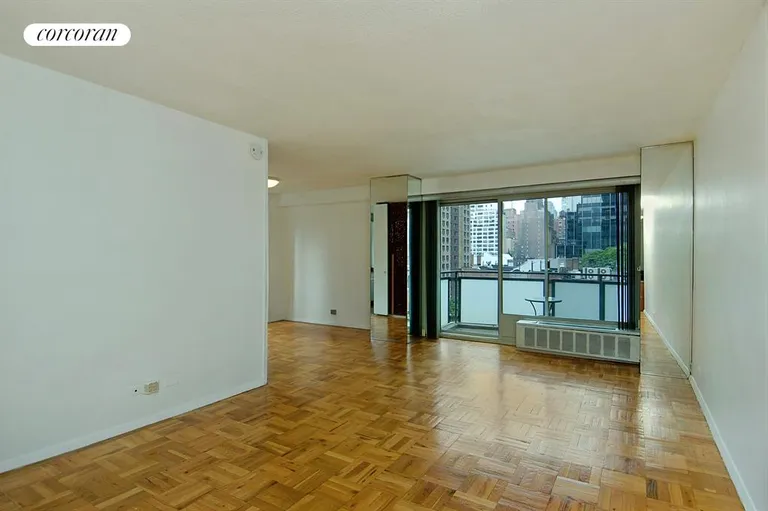 New York City Real Estate | View 300 East 40th Street, 7R | Living room and dining alcove | View 3