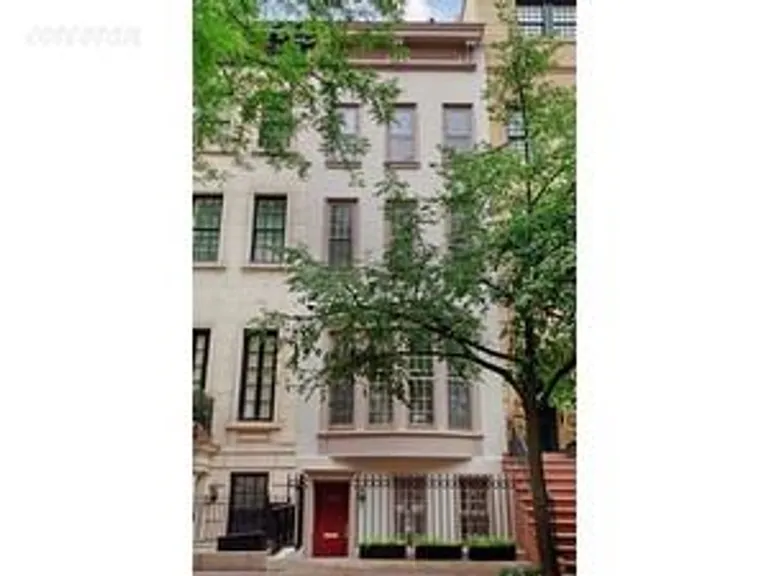 New York City Real Estate | View 244 East 62nd Street | 5 Beds, 4 Baths | View 1