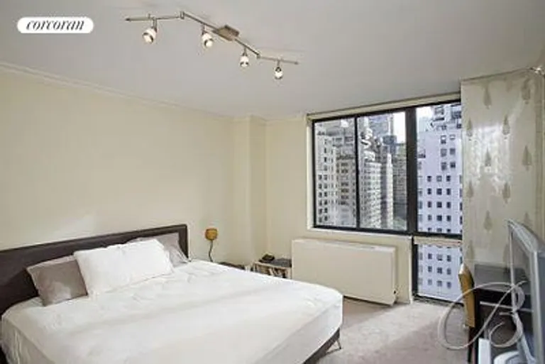 New York City Real Estate | View 255 East 49th Street, 15D | room 3 | View 4