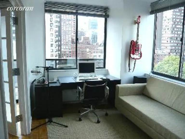 New York City Real Estate | View 255 East 49th Street, 15E | room 3 | View 4