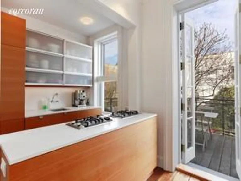New York City Real Estate | View 473 Sackett Street | room 2 | View 3