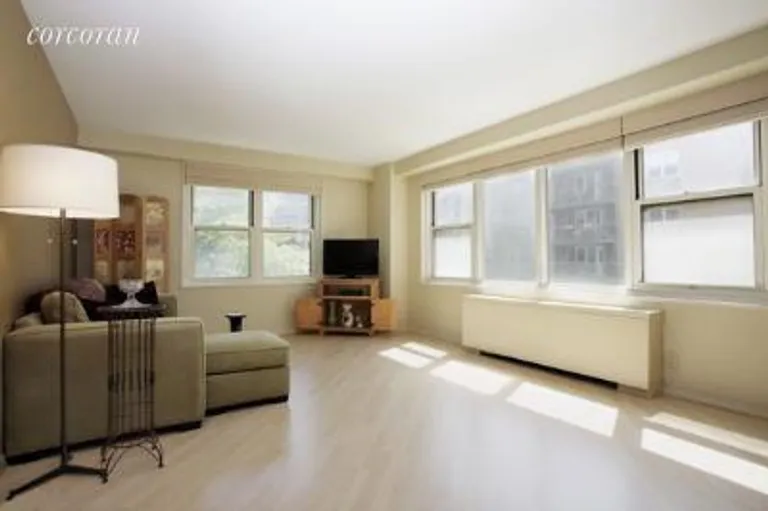 New York City Real Estate | View 305 East 24th Street, 3R | 1 Bath | View 1
