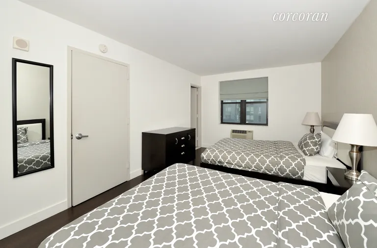 New York City Real Estate | View 235 East 40th Street, 23D | room 17 | View 18