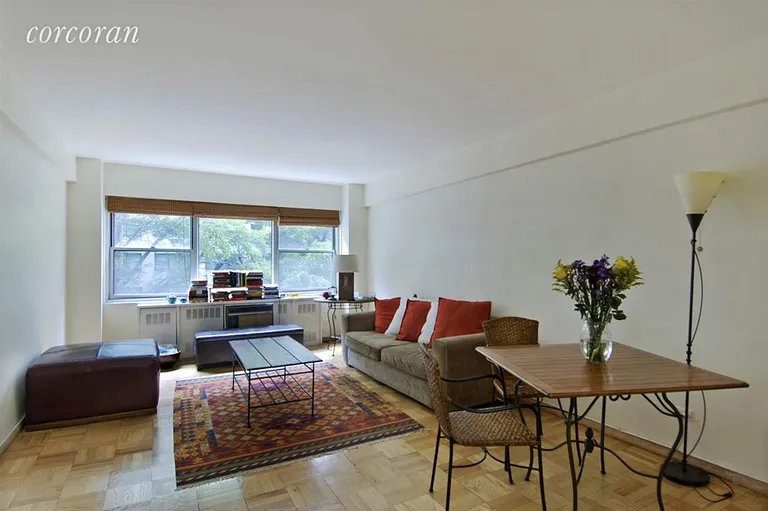 New York City Real Estate | View 333 East 46th Street, 2G | 1 Bed, 1 Bath | View 1