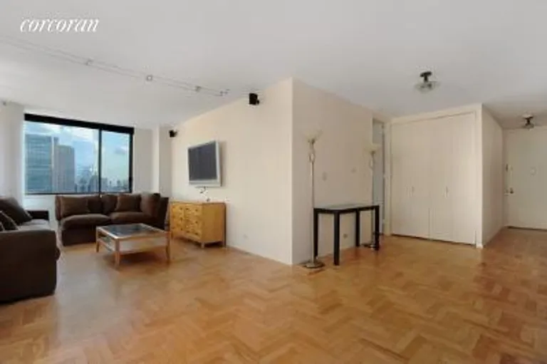 New York City Real Estate | View 350 West 50th Street, 19B | room 2 | View 3