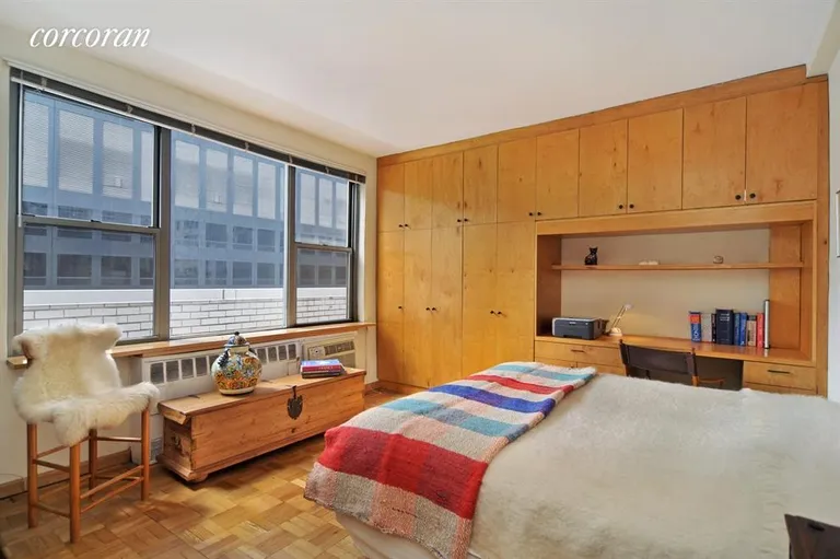 New York City Real Estate | View 209 East 56th Street, PHT | Large Master Bedroon With Tons Of Storage & Light | View 3