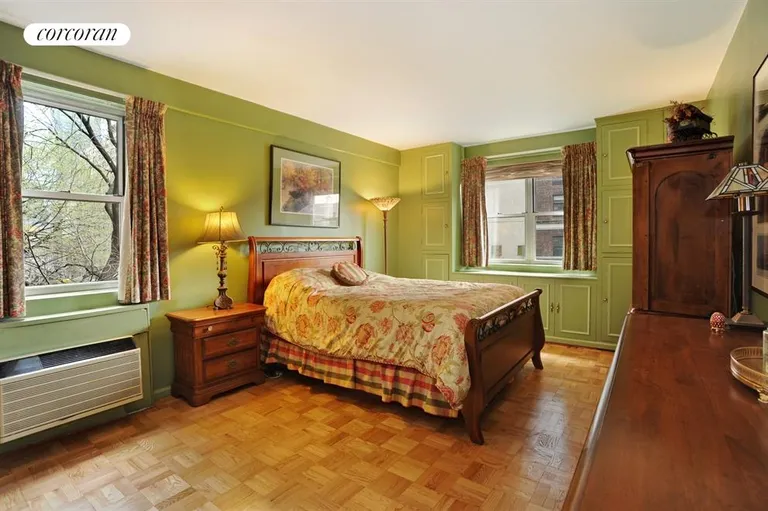 New York City Real Estate | View 345 West 58th Street, 5R | Bedroom | View 3