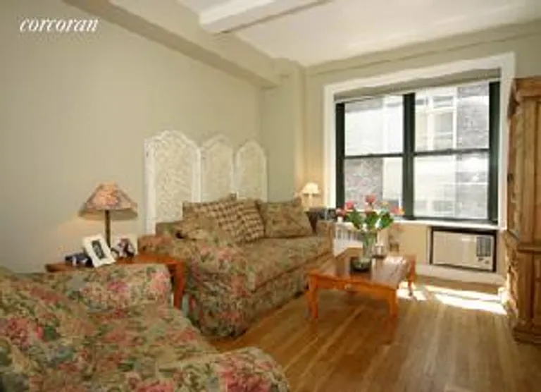 New York City Real Estate | View 60 West 68th Street, 9E | 1 Bed, 1 Bath | View 1