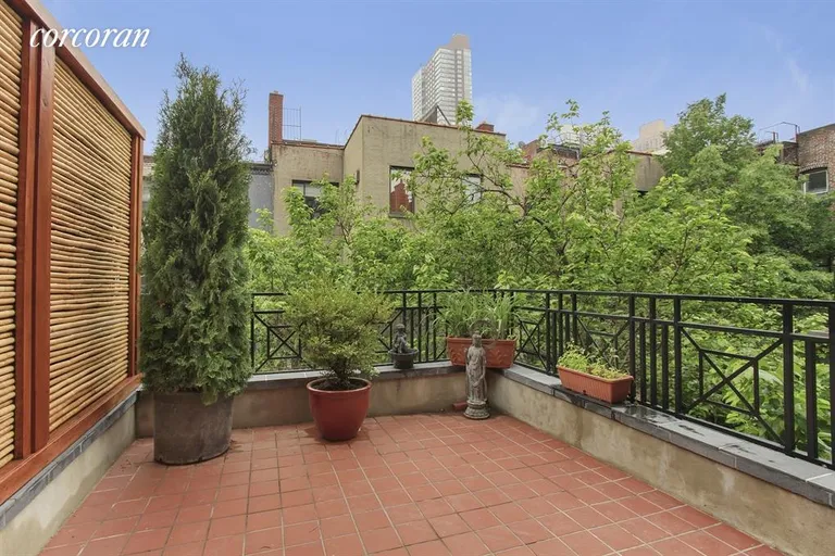 New York City Real Estate | View 56 West 71st Street, 4A | Terrace | View 8