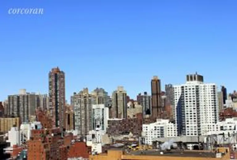New York City Real Estate | View 524 East 72Nd Street, 28AG | View to the North | View 2