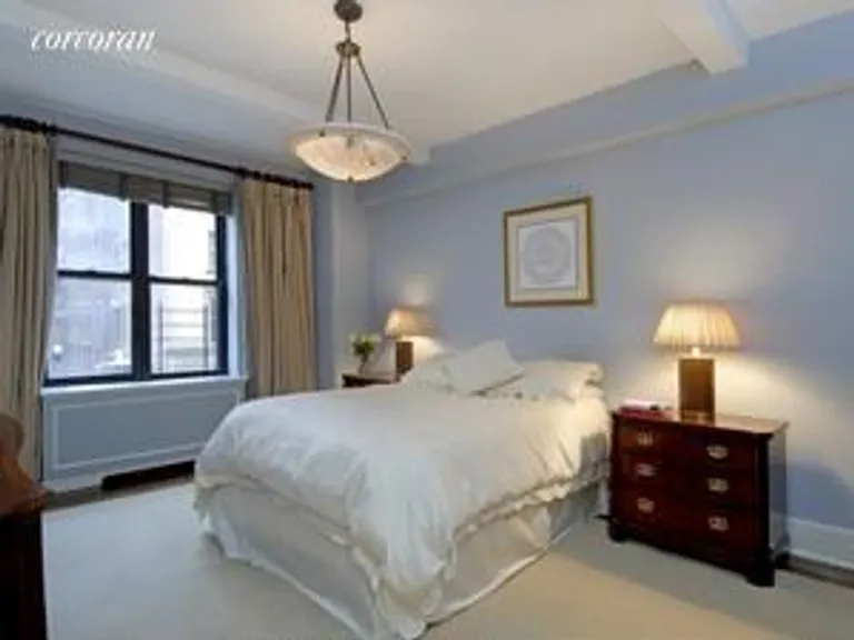 New York City Real Estate | View 12 West 72Nd Street, 5E | room 1 | View 2