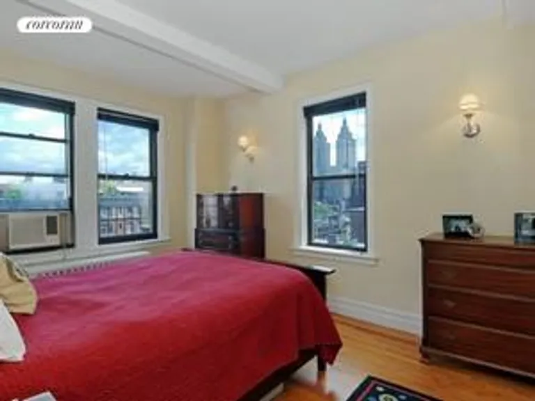 New York City Real Estate | View 121 West 72Nd Street, 10F | room 3 | View 4