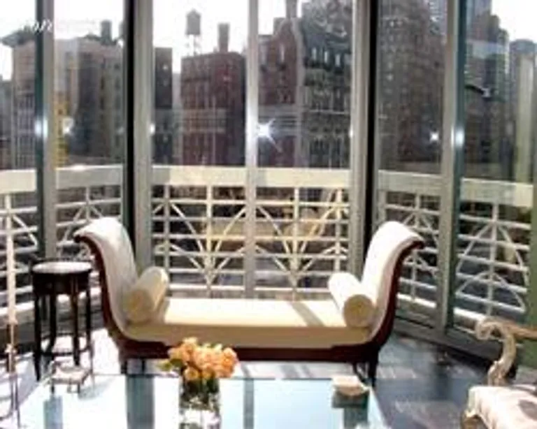 New York City Real Estate | View 201 West 72nd Street, 10A | room 1 | View 2