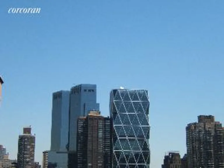 New York City Real Estate | View 350 West 50th Street, 26A | room 10 | View 11