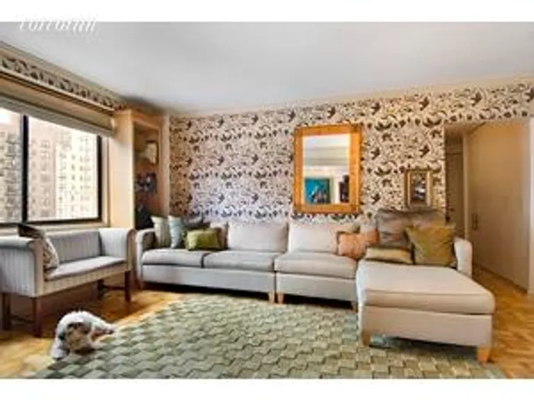 New York City Real Estate | View 345 East 73rd Street, PHFG | room 2 | View 3