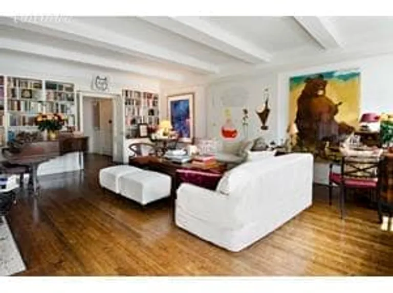 New York City Real Estate | View 125 East 74th Street, 8-9A | Living Room | View 2
