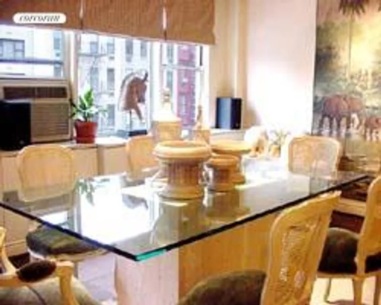New York City Real Estate | View 174 East 74th Street, 5G | room 1 | View 2