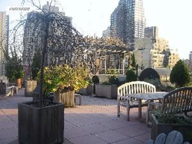 New York City Real Estate | View 340 East 74th Street, 7E | room 6 | View 7