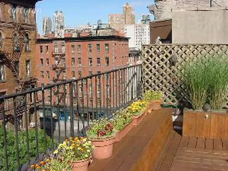 New York City Real Estate | View 53 West 76th Street, 9 | 2 Beds, 1 Bath | View 1