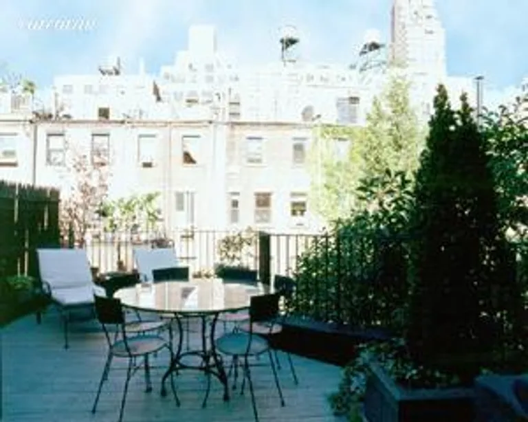 New York City Real Estate | View 129 West 77th Street, 2 | room 1 | View 2