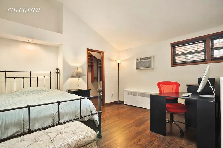 New York City Real Estate | View 425 East 78th Street, 6G | Bedroom | View 2