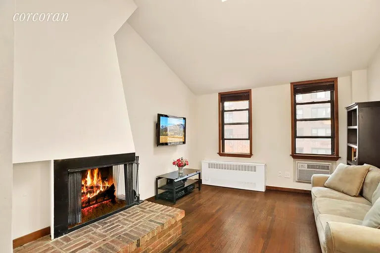 New York City Real Estate | View 425 East 78th Street, 6G | 1 Bed, 1 Bath | View 1