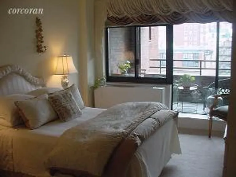 New York City Real Estate | View 124 East 79th Street, 9D | room 2 | View 3