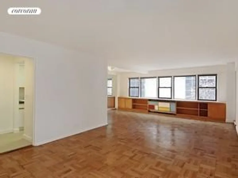 New York City Real Estate | View 220 East 67th Street, 4G | 2 Beds, 2 Baths | View 1