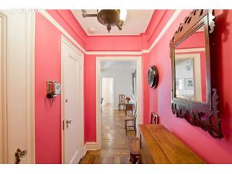 New York City Real Estate | View 140 East 81st Street, 9F | room 1 | View 2