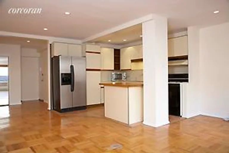 New York City Real Estate | View 347 East 53rd Street, 7B | room 1 | View 2