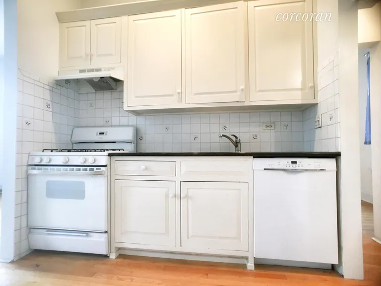 New York City Real Estate | View 325 West 86th Street, 11C | room 7 | View 8