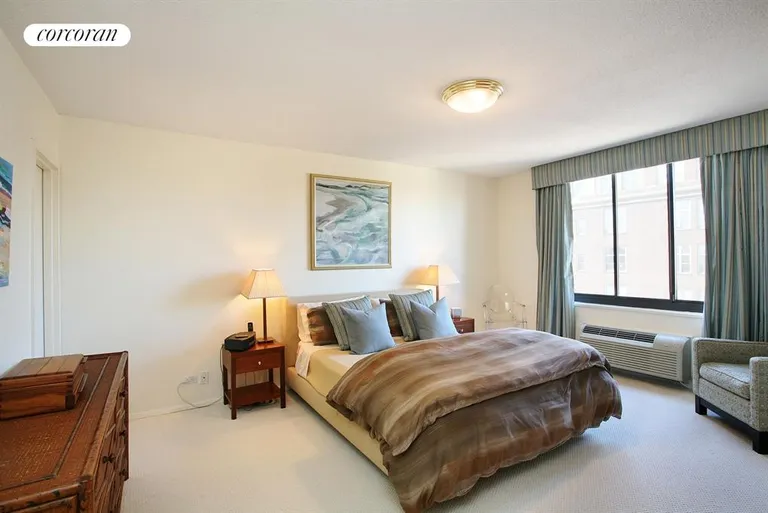 New York City Real Estate | View 115 East 87th Street, 22C | Master Bedroom w/seating area | View 7