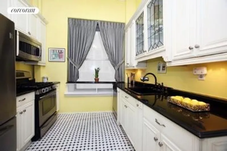 New York City Real Estate | View 251 West 89th Street, 1C | room 3 | View 4