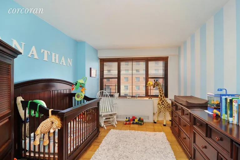 New York City Real Estate | View 115 East 9th Street, 6E | room 3 | View 4