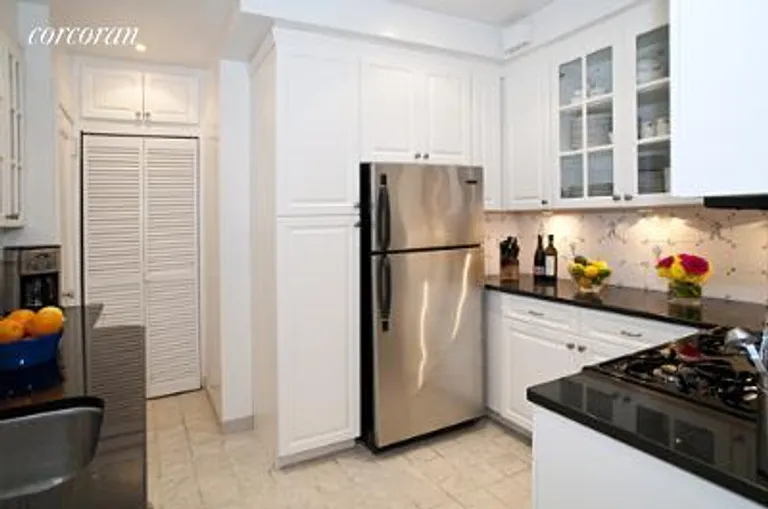 New York City Real Estate | View 115 East 90th Street, 6A | room 3 | View 4