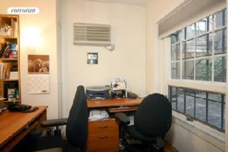 New York City Real Estate | View 61 West 68th Street, 2 | room 7 | View 8