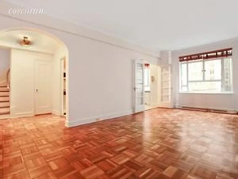 New York City Real Estate | View 25 Central Park West, 4F | room 1 | View 2
