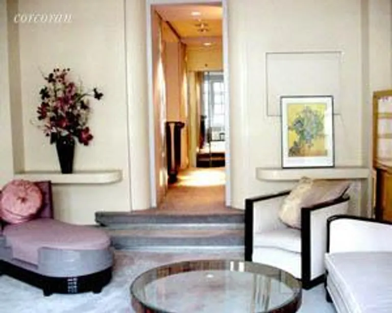 New York City Real Estate | View 1060 Park Avenue, 13D | room 1 | View 2