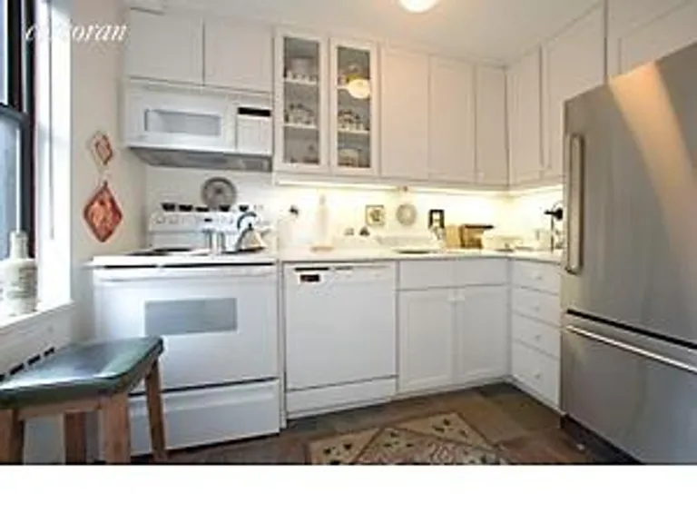 New York City Real Estate | View 1065 Park Avenue, 3D | room 1 | View 2