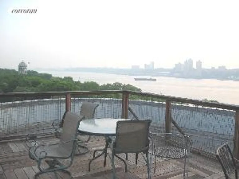 New York City Real Estate | View 214 Riverside Drive, 302 | room 5 | View 6