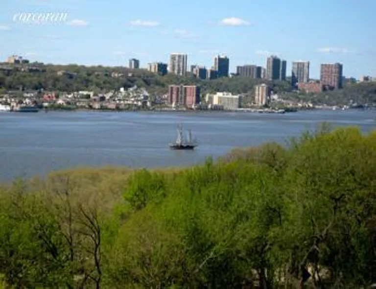 New York City Real Estate | View 300 Riverside Drive, 7AC | room 1 | View 2