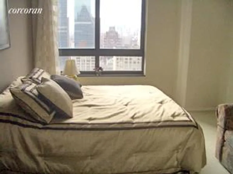 New York City Real Estate | View 100 United Nations Plaza, 40C | room 1 | View 2