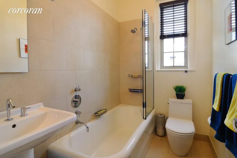 New York City Real Estate | View 639 West End Avenue, 16B | room 9 | View 10