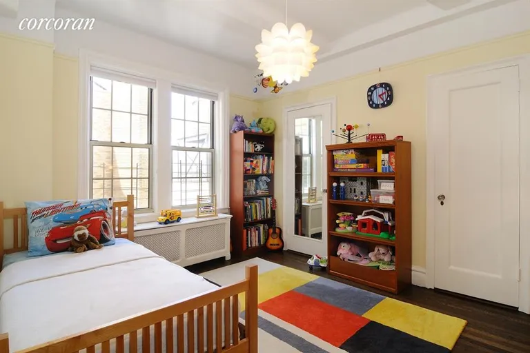 New York City Real Estate | View 639 West End Avenue, 16B | Bedroom | View 16