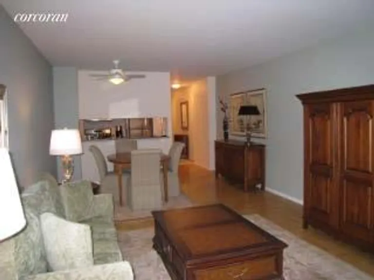 New York City Real Estate | View 170 East 87th Street, E6F | room 1 | View 2